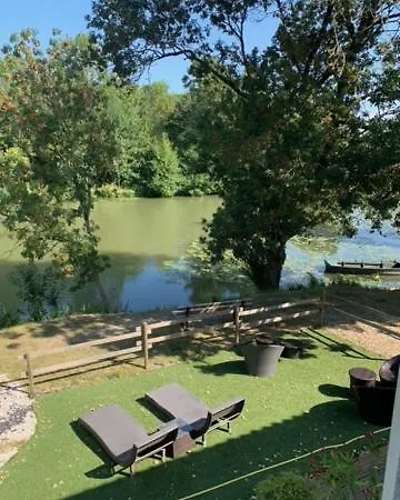 Ξενοδοχείο Logis De La Riviere