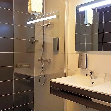 Logis De La Riviere Ξενοδοχείο 3*