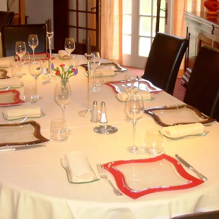 Logis De La Riviere Otel 3*