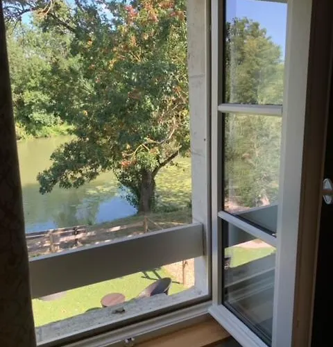 Hotel Logis De La Riviere Les Velluire-sur-Vendee