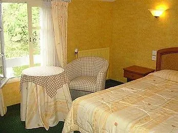 Logis De La Riviere Hotel