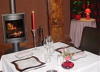 Hotel Logis De La Riviere