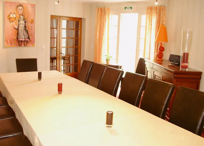 Logis De La Riviere Hotel 3*